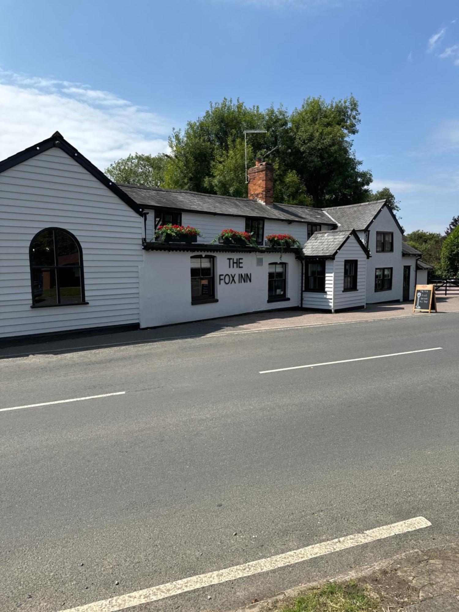 The Fox Inn Matching Exterior foto